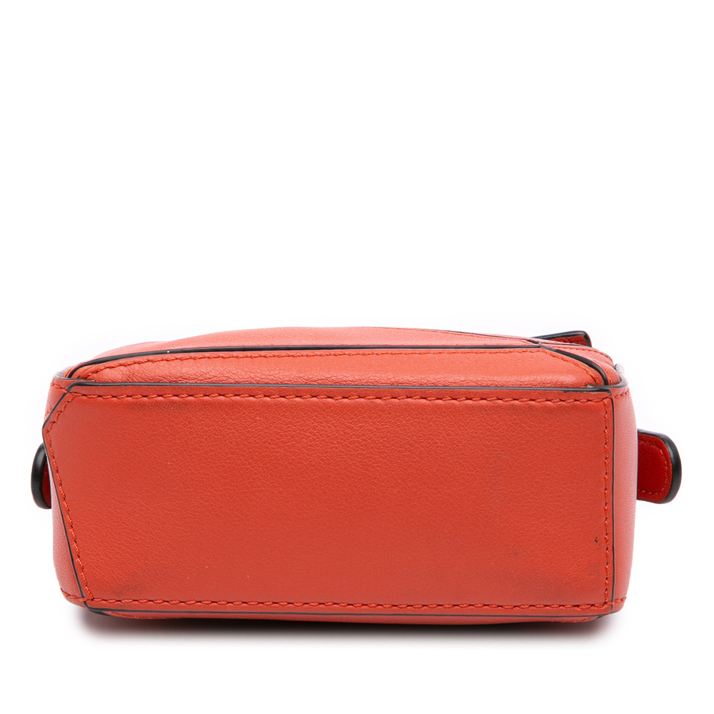 Pre-Loved LOEWE Nano Calfskin Puzzle Satchel - Picture 3 of 12